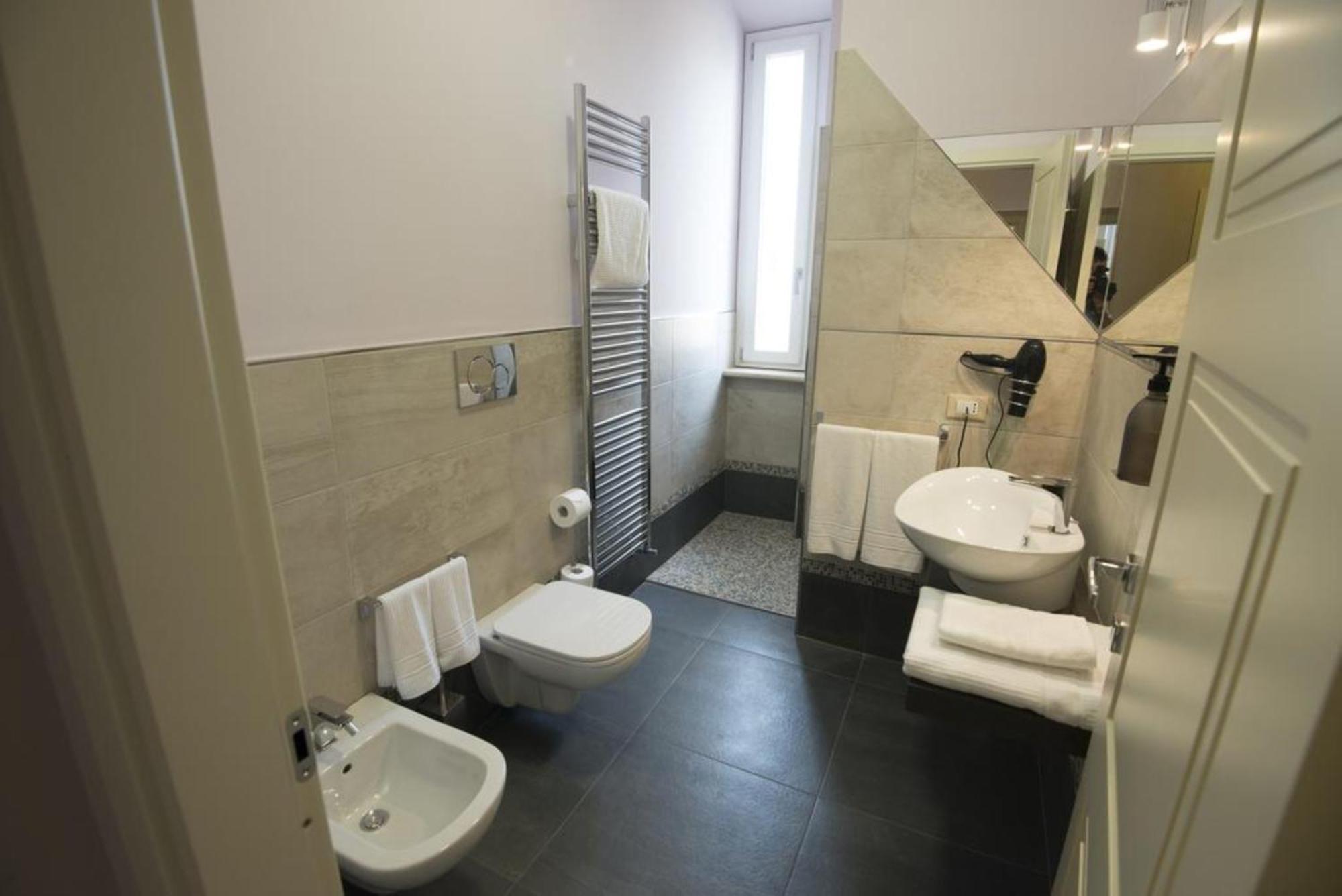 Halex Room&Food Nettuno Rom bilde